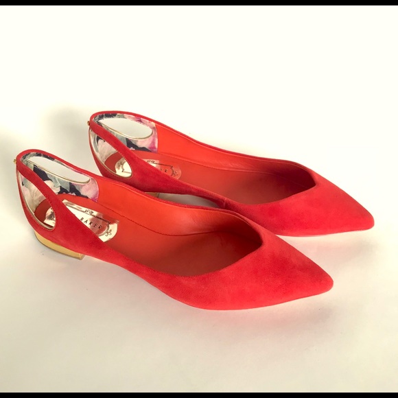 cape robbin neon heels